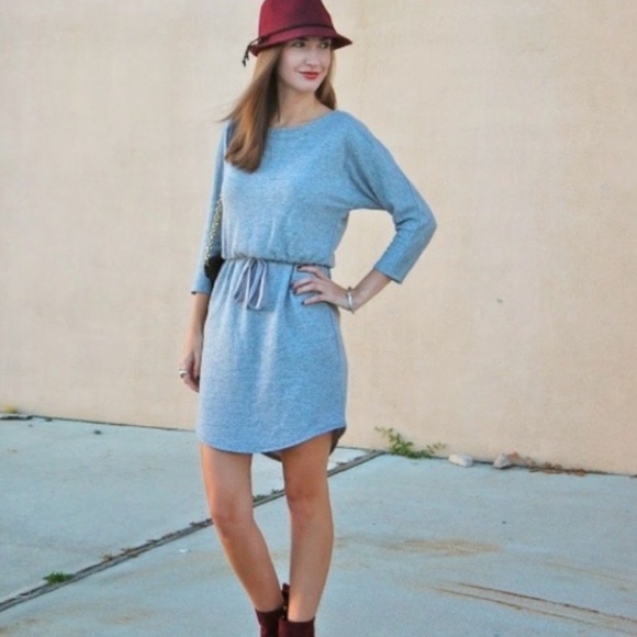 Old Navy Dresses & Skirts - Old Navy Sweatshirt Dress